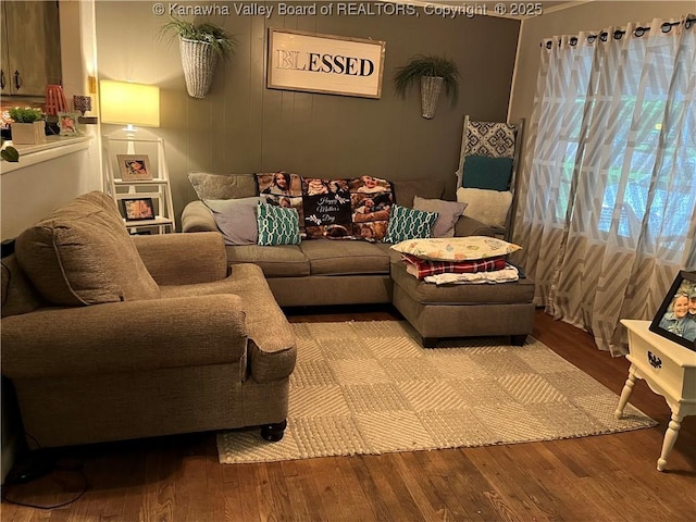 123 Valley Dr, Nitro, WV 25143 - living area with wood finished floors