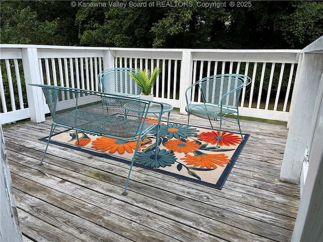 123 Valley Dr, Nitro, WV 25143 - view of wooden terrace