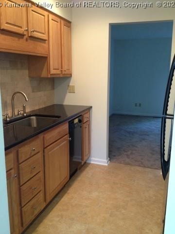 2801 Chesterfield Ave, Charleston, WV 25304 - photo 18
