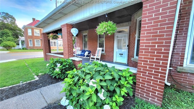 200 Wilson St, Ravenswood, WV 26164 - photo 3