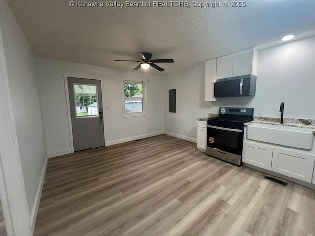 206 Wilson St, Ravenswood, WV 26164 - photo 5