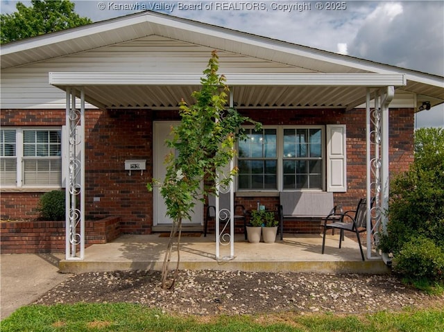 2920 Virginia Ave, Hurricane, WV 25526 - photo 5