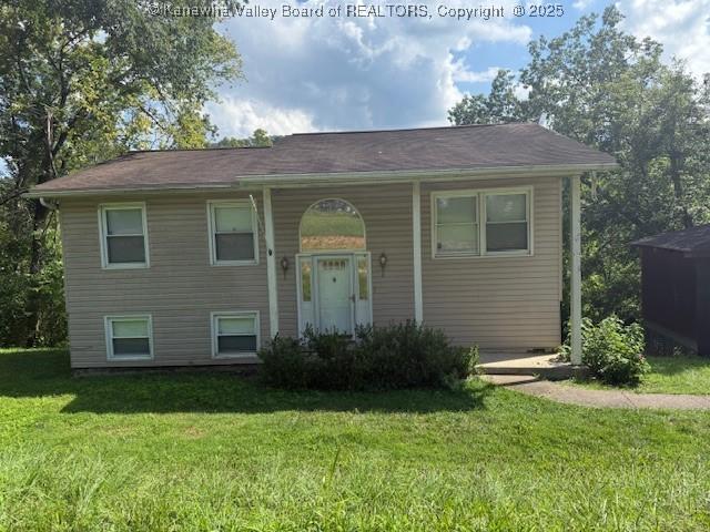 1103 Jefferson St SE, Saint Albans, WV 25177 - photo 1