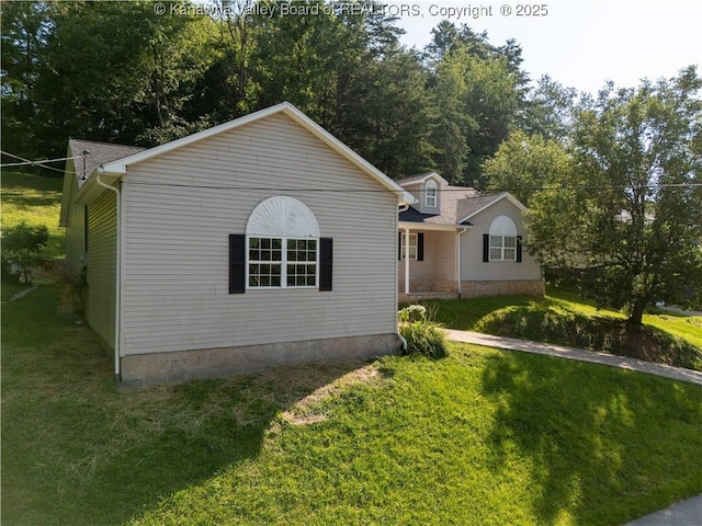 2026 Kay Neva Ln, Charleston, WV 25312 - photo 2