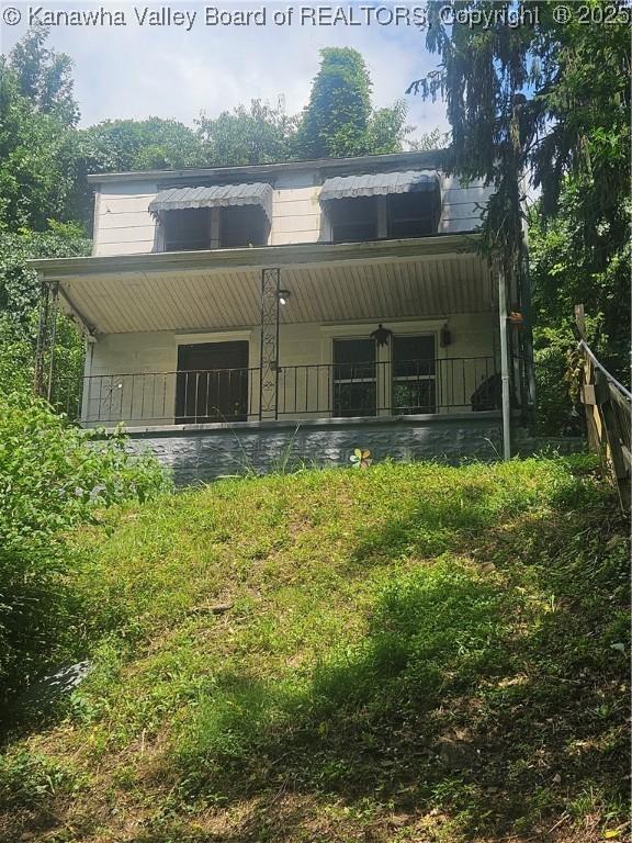 1019 Stadium Pl, Charleston, WV 25311 - photo 2