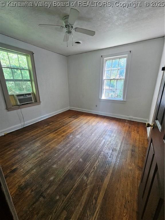 1019 Stadium Pl, Charleston, WV 25311 - photo 16