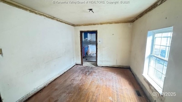 417 Spencer St, South Charleston, WV 25303 - photo 13