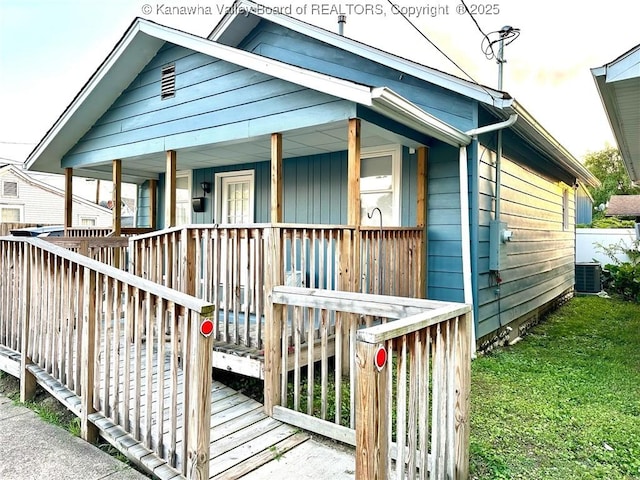 313 Buchanan St, Charleston, WV 25302 - photo 2