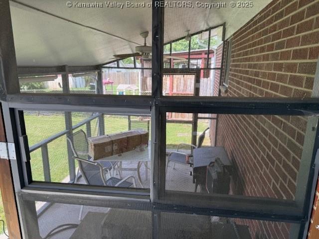 129 Taylor St, Hurricane, WV 25526 - photo 14