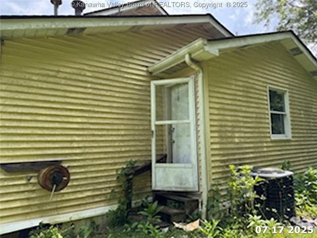 2890 Big Pigeon Rd, Procious, WV 25164 - photo 36