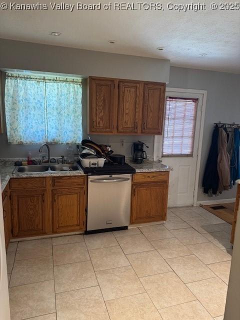 2828 Virginia Ave, Hurricane, WV 25526 - photo 11