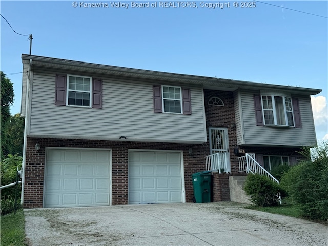 352 W Main St, Saint Albans, WV 25177 - photo 1