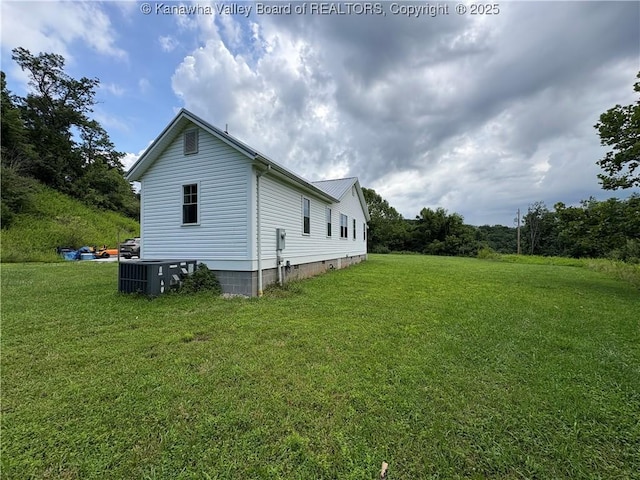 271 Chapel Dr, Yawkey, WV 25573 - photo 5