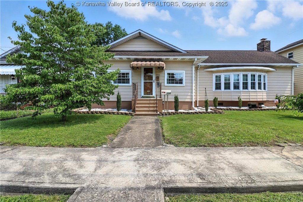 208 18th St, Dunbar, WV 25064 - photo 1