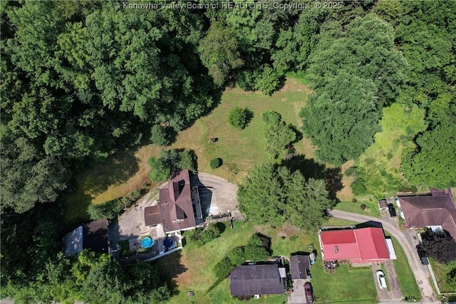 846 Georges Creek Dr, Malden, WV 25306 - photo 5