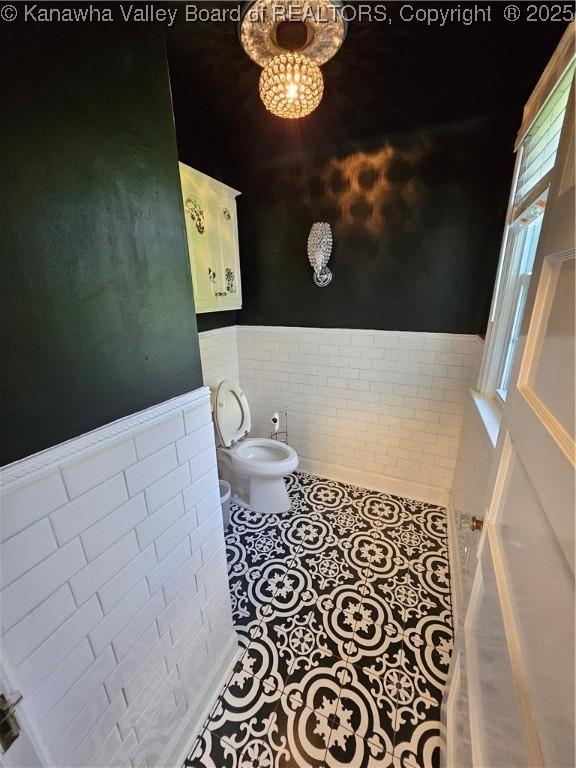 1405 Ravinia Rd, Charleston, WV 25314 - photo 11