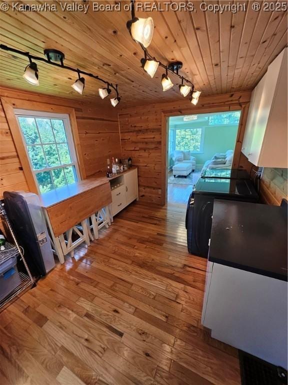 1405 Ravinia Rd, Charleston, WV 25314 - photo 17