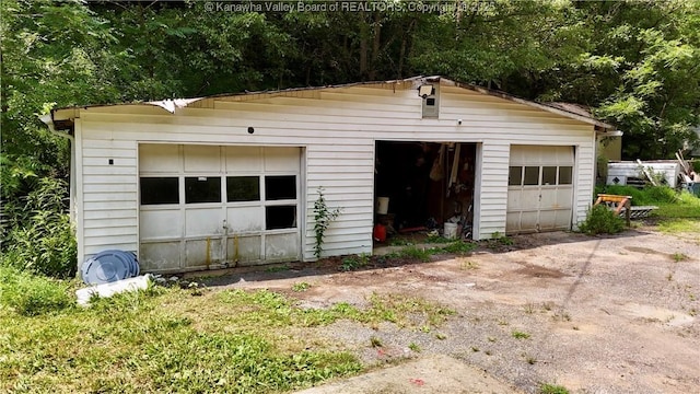 1749 Chapps Fork Rd, Charleston, WV 25312 - photo 28