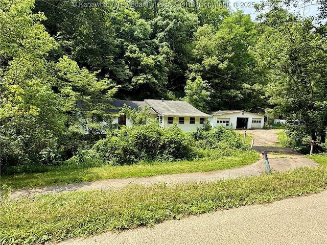 1749 Chapps Fork Rd, Charleston, WV 25312 - photo 31