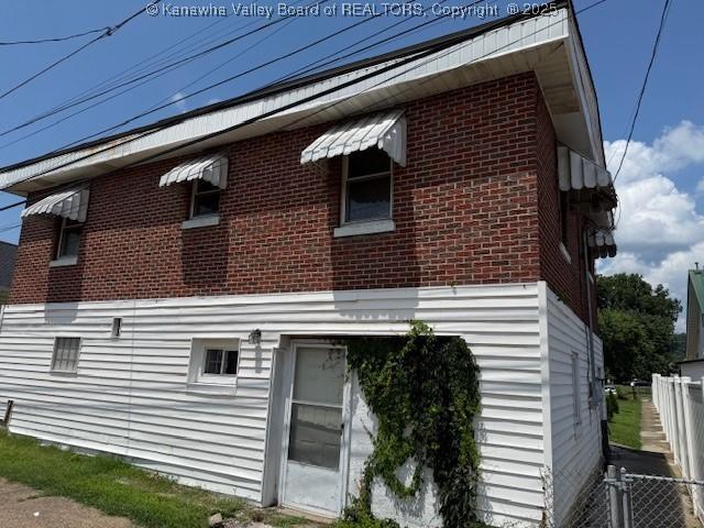 148 5th Ave, South Charleston, WV 25303 - photo 16