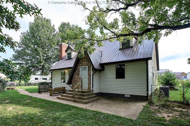 19095 Winfield Rd, Fraziers Bottom, WV 25082 - photo 4