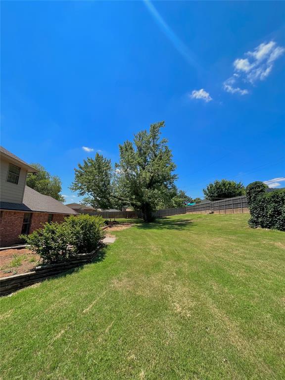 1207 N Illinois St, Weatherford, OK 73096 - photo 29