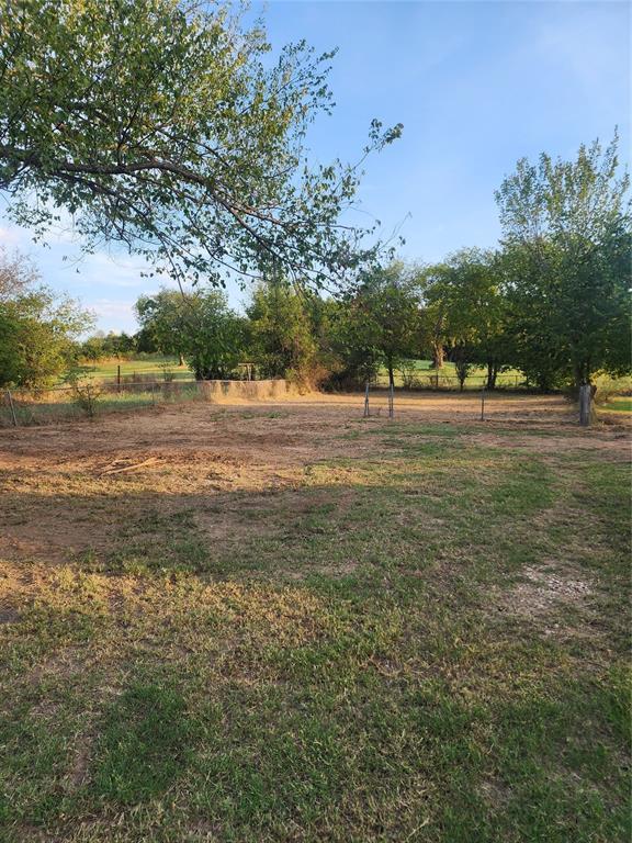 202 W Lee St, Pauls Valley, OK 73075 - photo 3