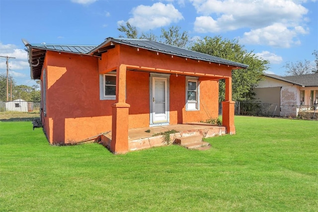 exterior space featuring a yard