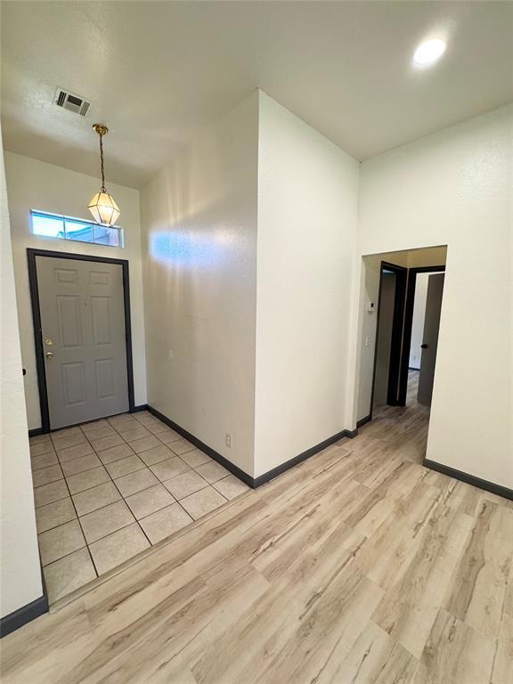 1102 Dustin Dr, Edmond, OK 73003 - photo 2