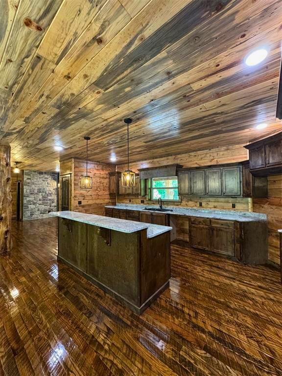 146 Moray Dr, Broken Bow, OK 74728 - photo 8