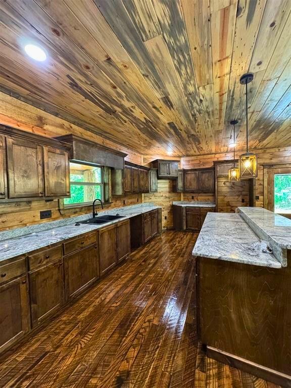 146 Moray Dr, Broken Bow, OK 74728 - photo 10