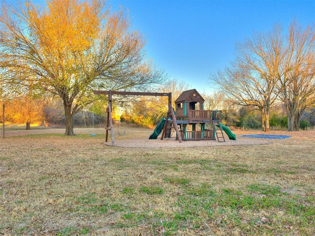 5900 N Choctaw Rd, Choctaw, OK 73020 - community playground with a lawn