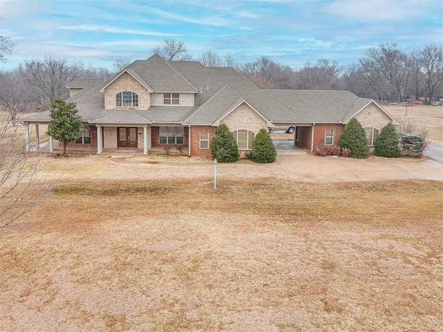 view of front of home featuring covered porch