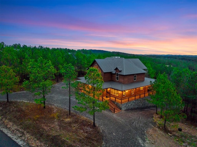 view of aerial view at dusk