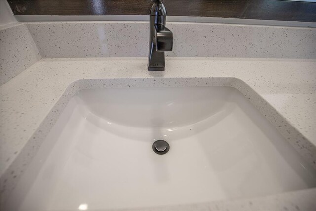 8800 Tyrion Dr, Edmond, OK 73007 - bathroom view of a sink