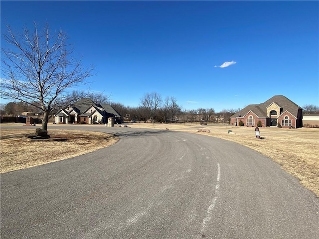 Listing photo 3 for 44508 Kingsbury Ln, Shawnee OK 74801