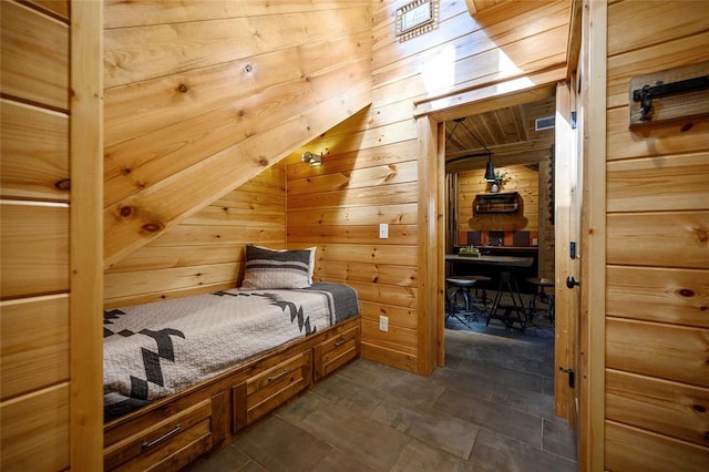 44 Blue Ivey Cir, Broken Bow, OK 74728 - bedroom with wood walls