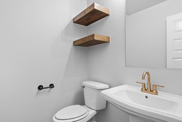 13268 Sawtooth Oak Rd, Choctaw, OK 73020 - bathroom with a sink and toilet
