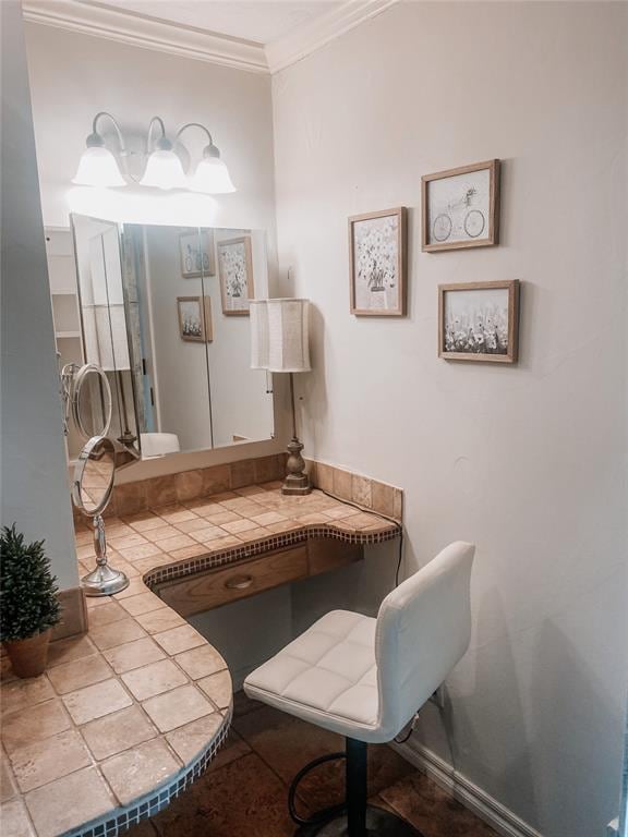 bathroom with crown molding