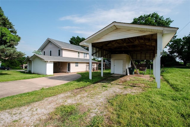 exterior space with a yard