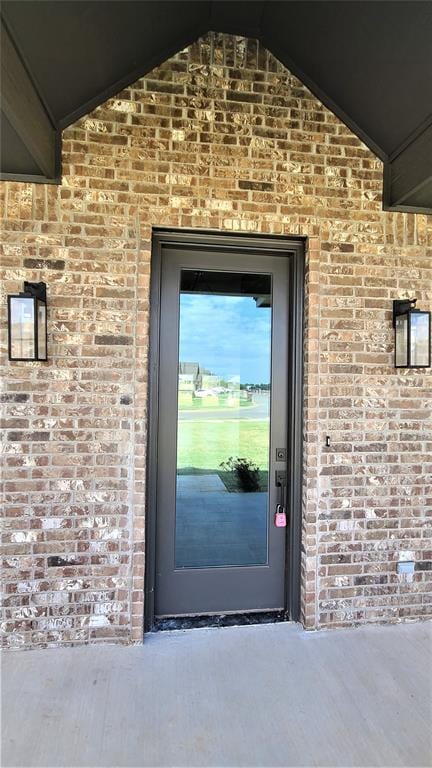 200 Braxton Way, Yukon, OK 73099 - entrance to property with brick siding