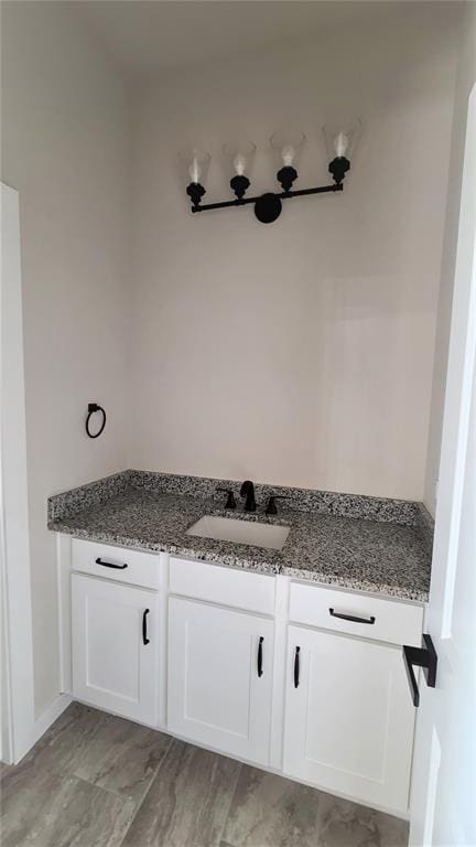 200 Braxton Way, Yukon, OK 73099 - bathroom with vanity