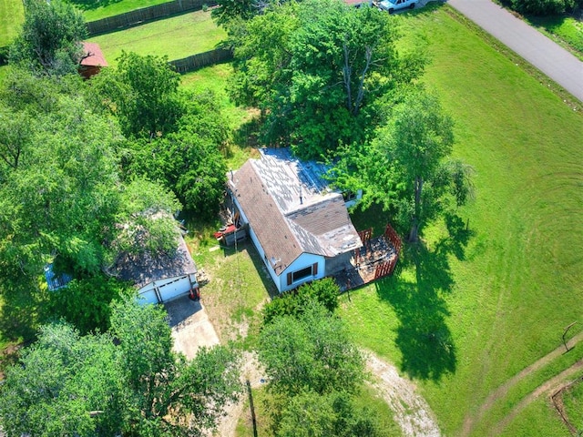 birds eye view of property featuring a rural view