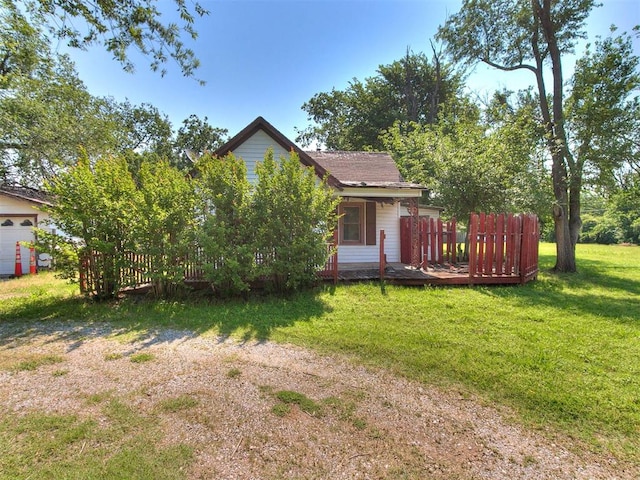 exterior space featuring a front lawn