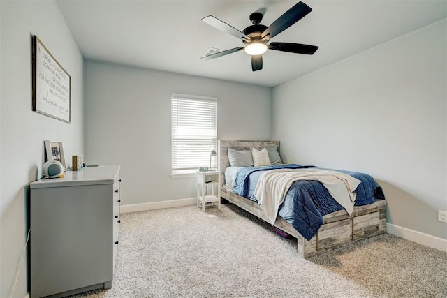 bedroom featuring carpet floors and ceiling fan