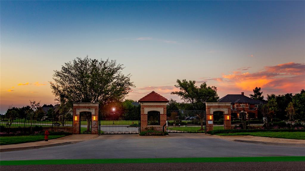 2001 Crittenden Link Way, Norman, OK 73072 - photo 1