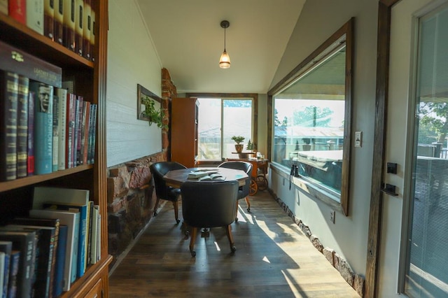 sunroom / solarium with lofted ceiling