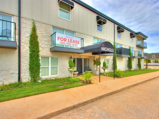 1110 Sherwood Ln Unit 211, Nichols Hills, OK 73116 - photo 3