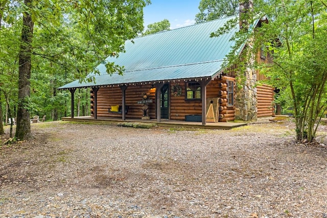 view of front of property