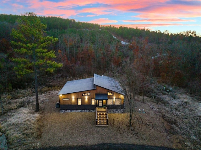 view of aerial view at dusk